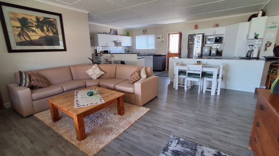 3 Bedroom Property for Sale in Stilbaai Wes Western Cape